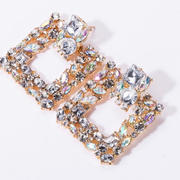 Crystal Drop Earring - Picture 6 of 8